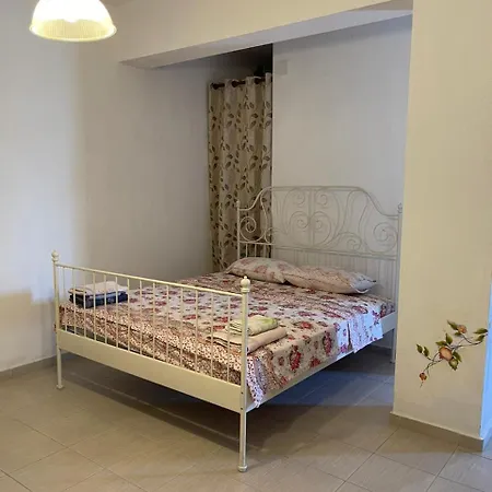 Peaceful In Apartament Elani
